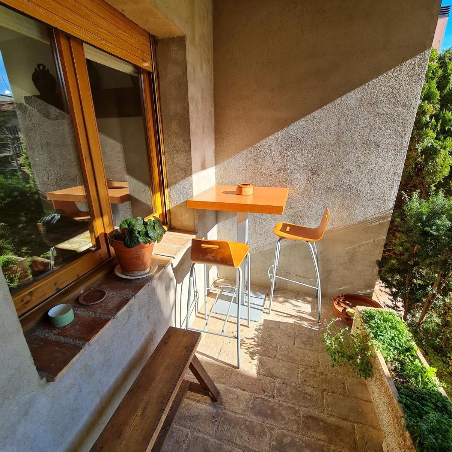 Aparthotel Cal Sabata Estany Exterior foto